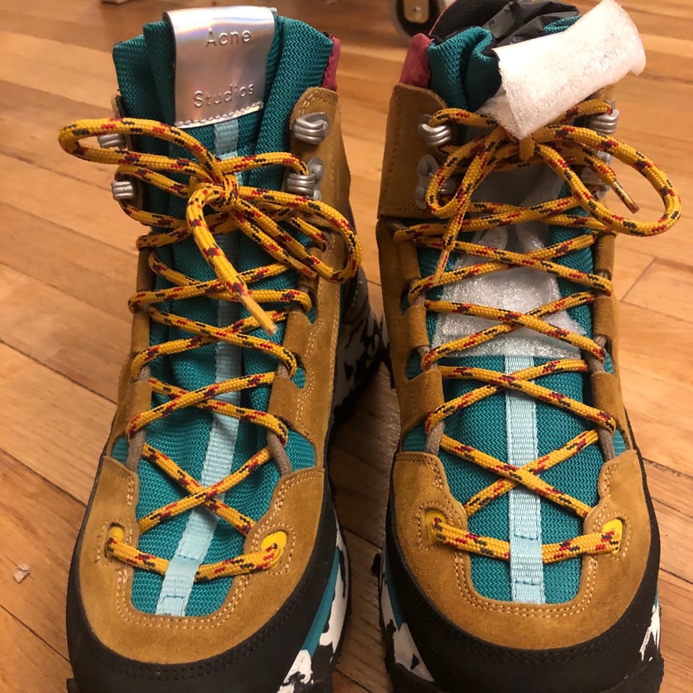 Never Worn Acne Studios Bertrands - Picture 5 of 7